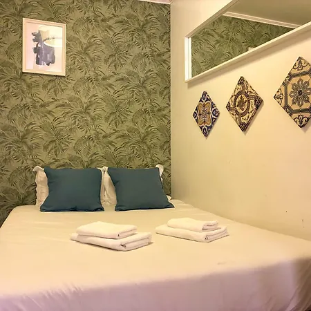 Апартаменты As A Local! - Bairro Alto Typical Cost *